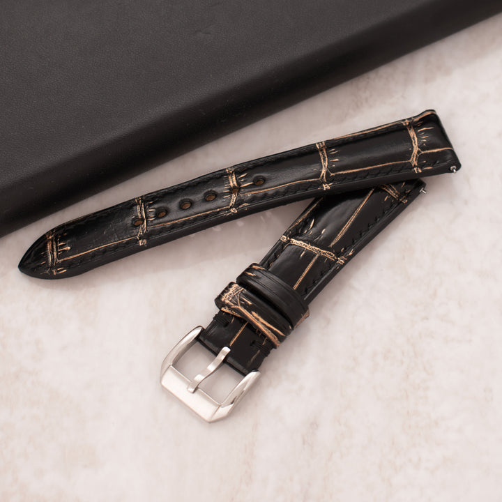 ALLIGATOR | BLACK AND GOLD