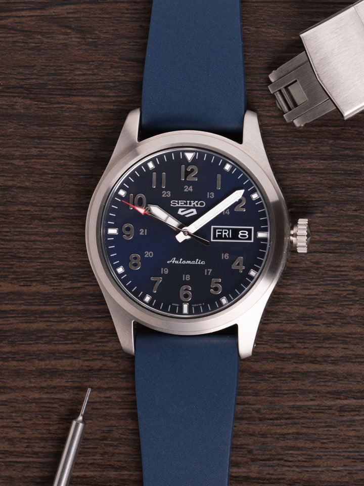 OWC CUSTOMIZABLE SIZE FKM STRAP 2.0 | NAVY
