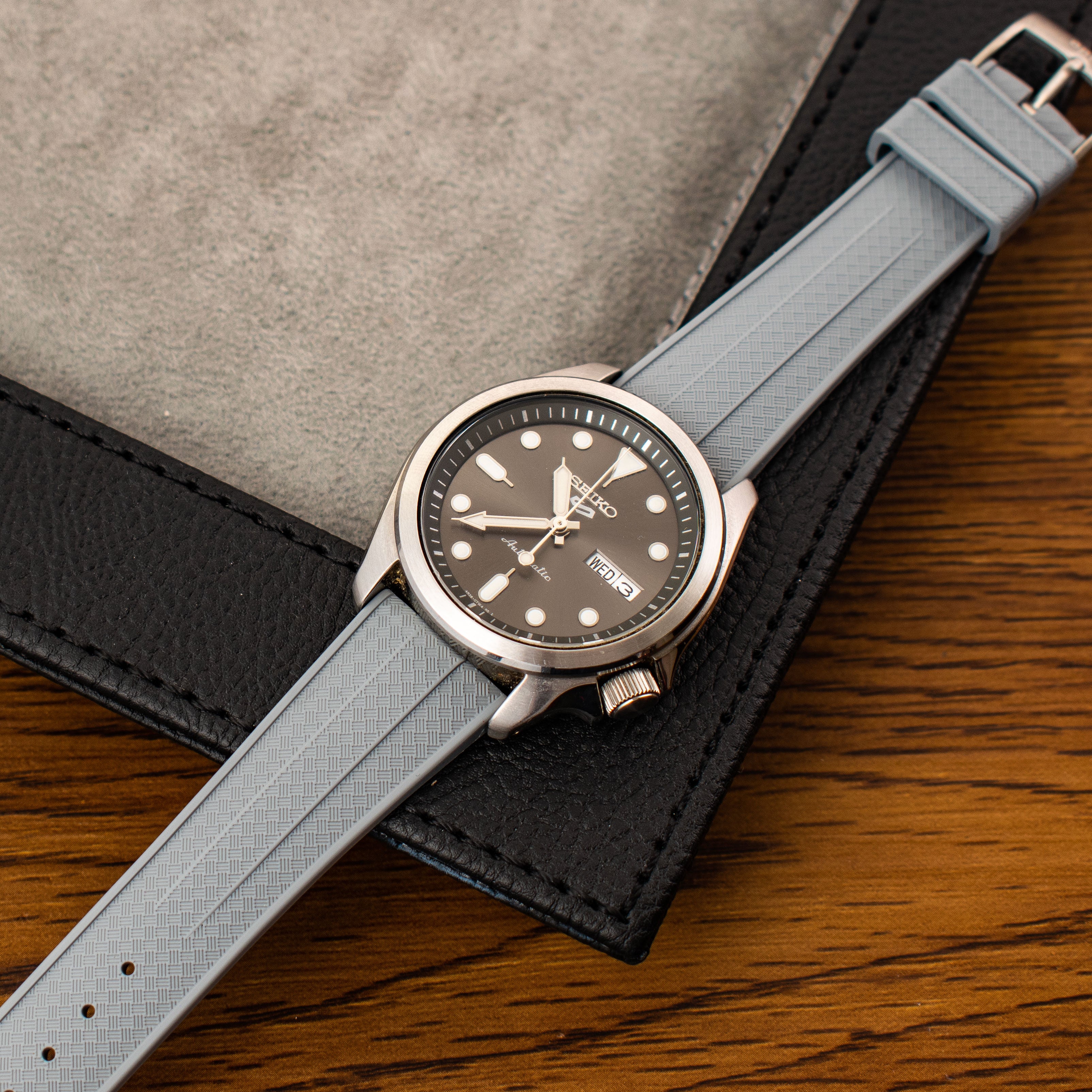 OWC FKM |  RUBBER STRAP | GREY