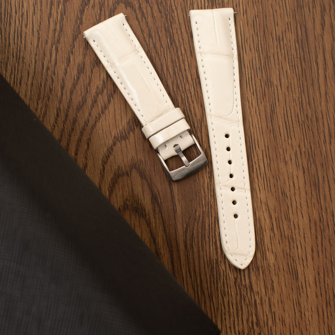 ALLIGATOR | PEARL WHITE | OPTO WATCH CO.