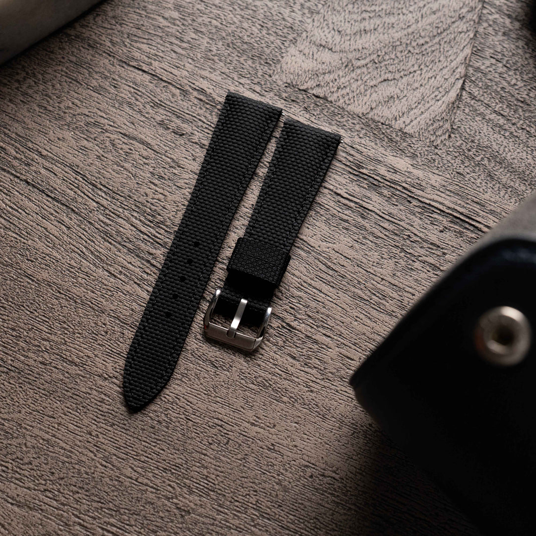 RUBBERISED SAILCLOTH STRAP | BLACK