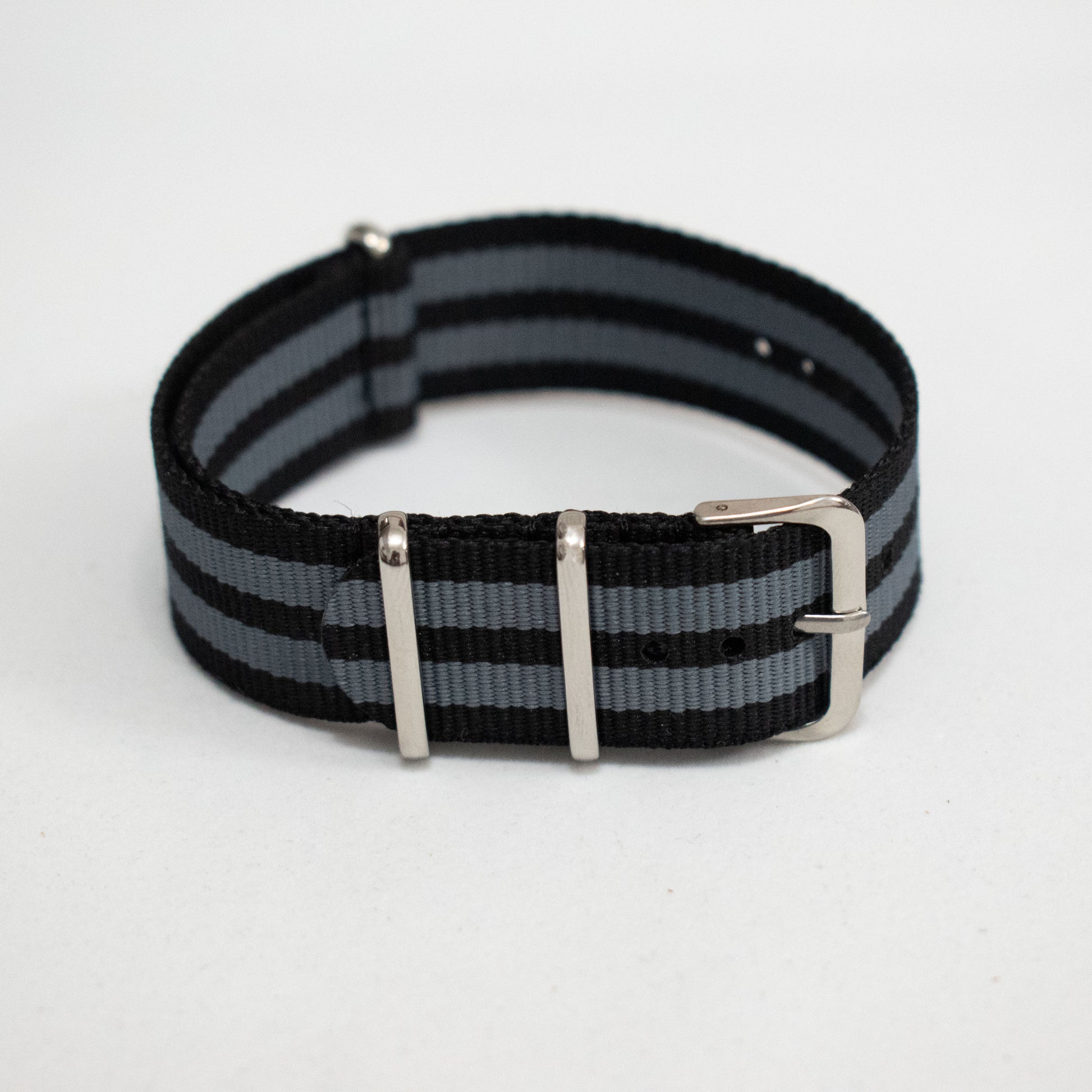 BLACK AND GREY | NATO WATCH STRAP | DUBAI_opto-watch-co.