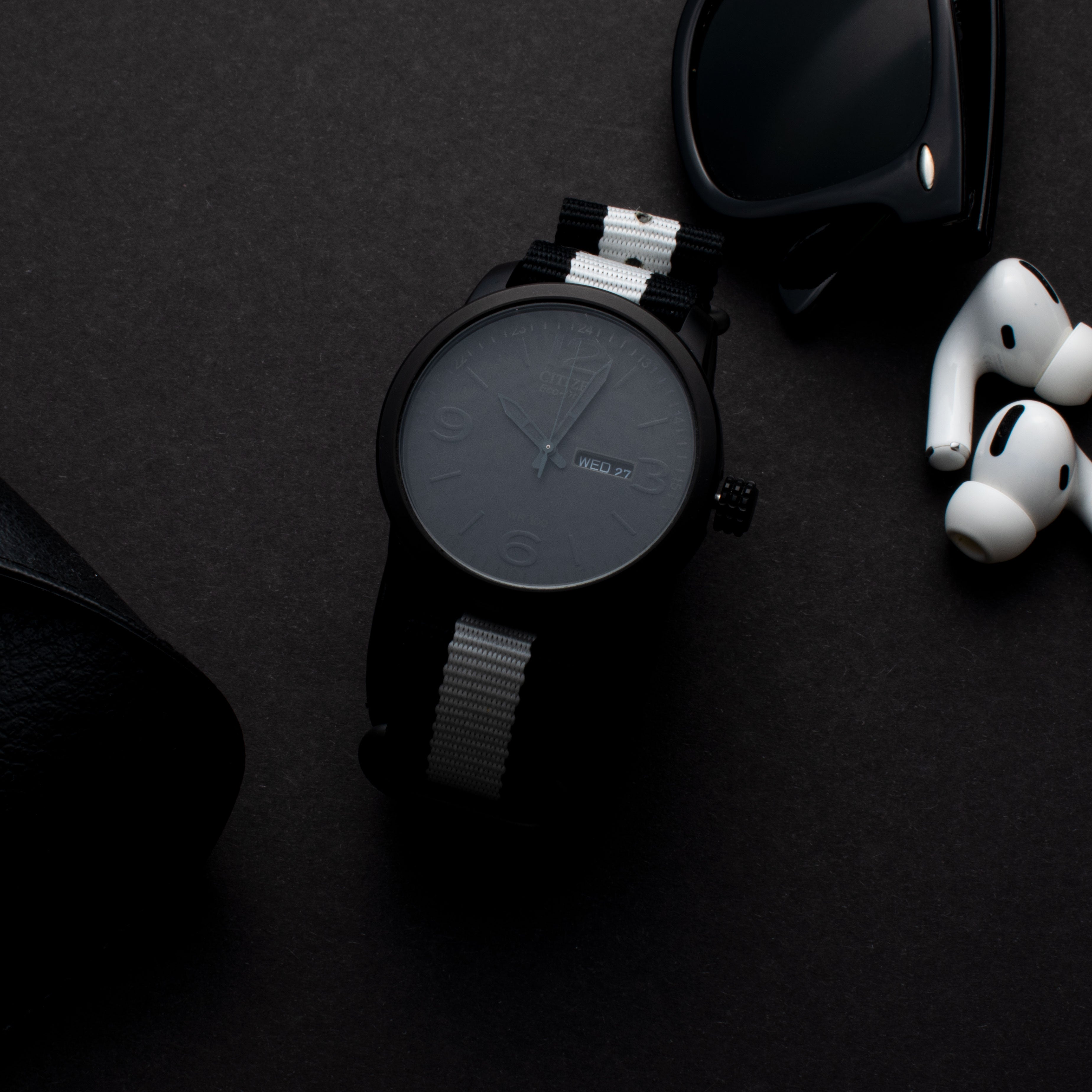 NATO STRAP | LUME BLACK AND WHITE